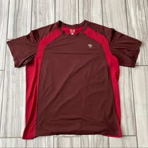 NWOT Mountain Hardwear polyester shirt.